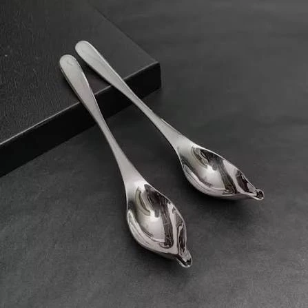 Chef-Style 304 Stainless Steel Sauce Drizzle Spoon with Spout